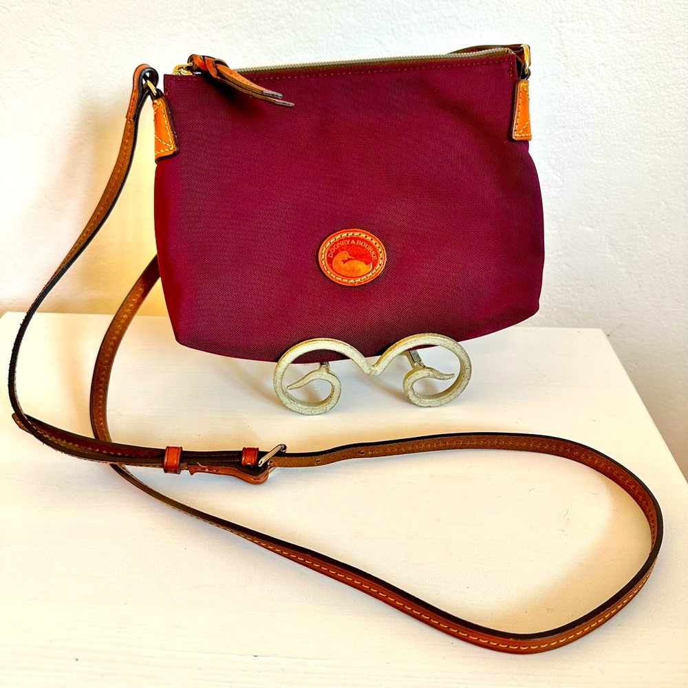 Dooney & Bourke Nylon Crossbody Shoulder Bag MAROON BURGUNDY